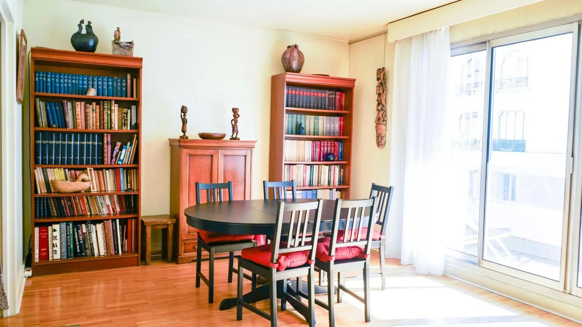 Apartment Cozy 58 M Near Butte-aux-cailles